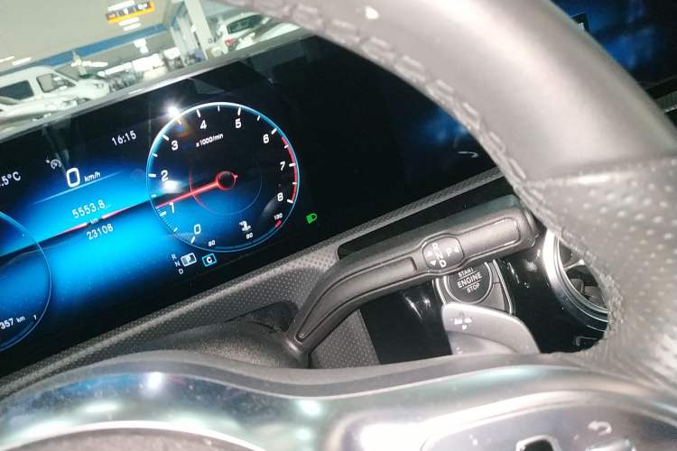 Used Mercedes-Benz A-Class 2021 A 200 L Sport Sedan Fashion Model
