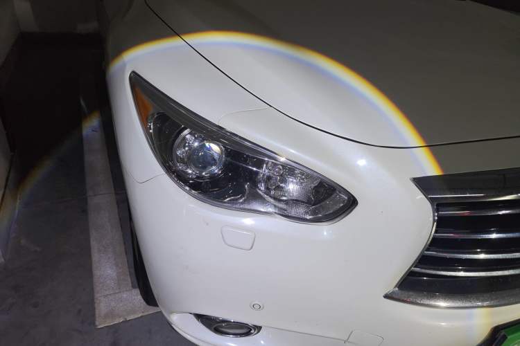 Used Infiniti QX60 2014 2.5 S/C Hybrid Two-Wheel Drive Excellence Edition
