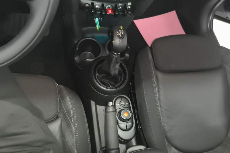 Used MINI 2016 1.5T COOPER Five-Door Edition