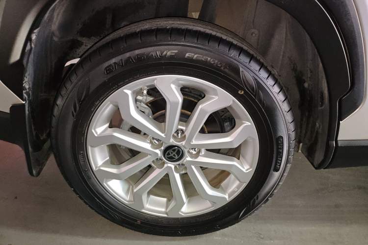 Used Toyota FRONTLANDER 2022 2.0L CVT Elite Edition