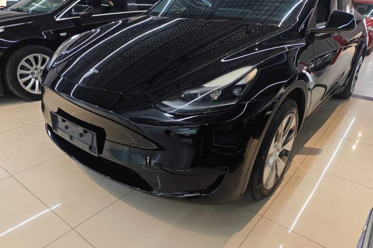 Used Tesla Model Y 2022 Rear-Wheel-Drive Version
