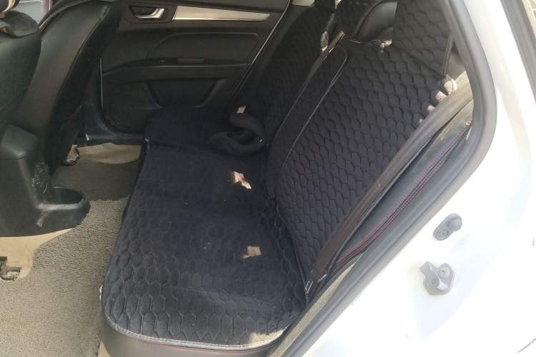 Used Bestune B30 2016 1.6L manual luxury version