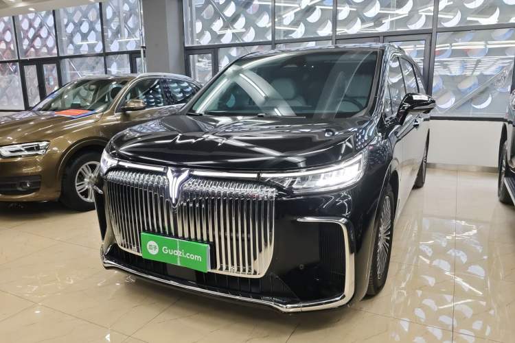 Used VOYAH Dream 2025 PHEV Four-Wheel-Drive Flagship Kunpeng Edition