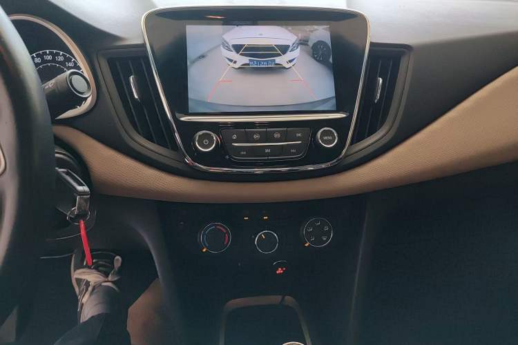 Used Chevrolet Monza 2020 320 Automatic Enjoyment Edition
