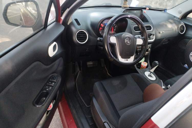 Used MG 3 2016 1.3L AMT Comfort Edition Driver Seat