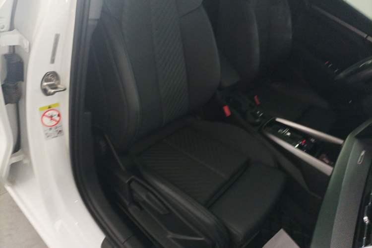 Used Audi A3 2021 A3L Limousine 35 TFSI Fashionable and Elegant Model Right Front Seat