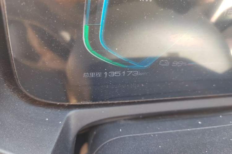 Used BYD Yuan Pro 2021 Lifetime Edition Odometer Close Up