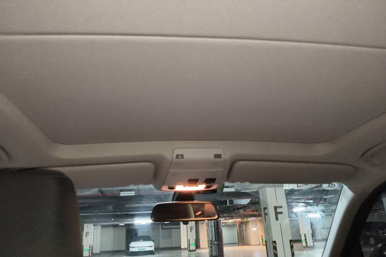 Used BMW X1 2013 sDrive18i Fashion Model
