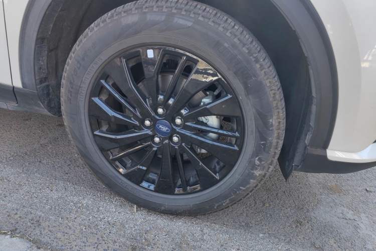 Used Ford Escape 2024 EcoBoost 245 Two-Wheel-Drive Titanium Edition