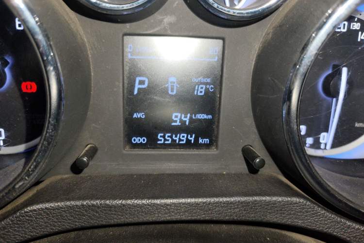 Used CHANGAN CS35 2016 1.6L Automatic Luxury Model China IV Standard