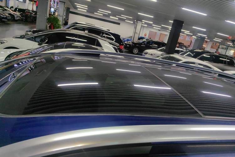 Used Volkswagen Sharan 2018 Revised Version 380TSI Comfort Edition 7-Seater
