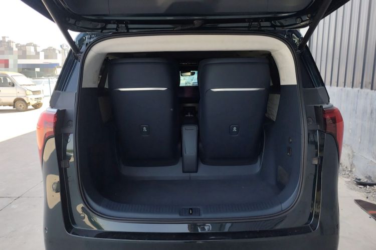 Used Buick Century 2023 2.0T Four-Seat Private Edition Trunk