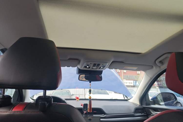 Used Haval H4 2018 Blue Label 1.5 GDIT DCT Fashion Edition Headliner