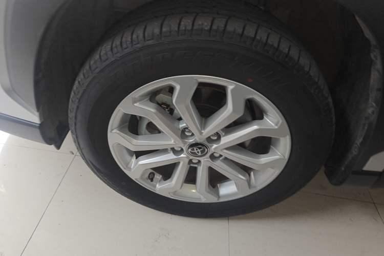 Used Toyota FRONTLANDER 2023 2.0L CVT Elite Edition