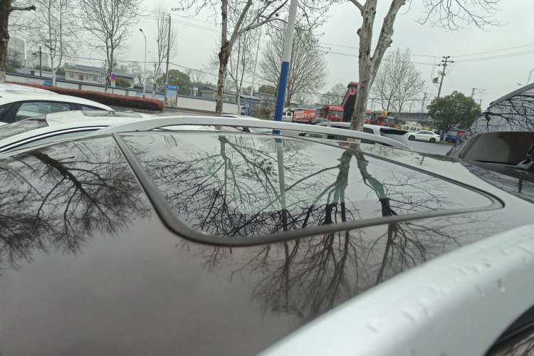 Used Luxgen U6 SUV 2015 1.8T Fashion-Upgraded Model
