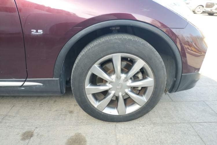 Used Infiniti QX50 2015 2.5L Comfort Edition
