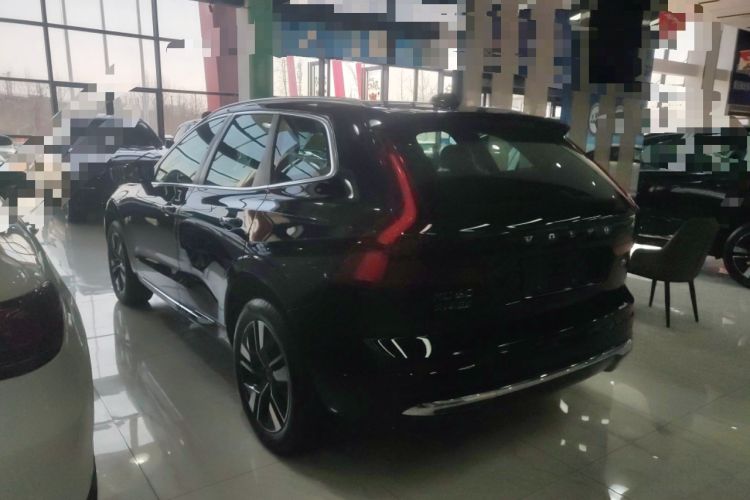 Used Volvo XC60 2026 B5 4x4 Smart Luxury Edition Rear Left 45 Deg