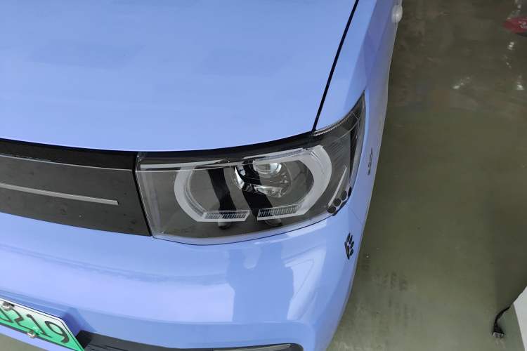 Used Wuling Hongguang MINIEV 2022 Macaron Colorful Edition Lithium-Ion Battery Left Front Headlight