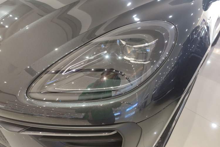 Used Porsche Macan 2025 Macan 2.0T Dream-Chasing Edition Left Front Headlight