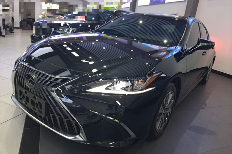 Used Lexus ES 2023 200 Excellence Edition