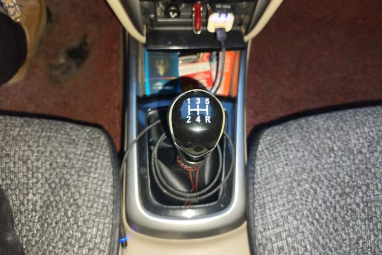 Used Changan Eado 2012 1.6L Manual Luxury Model China IV Standard
