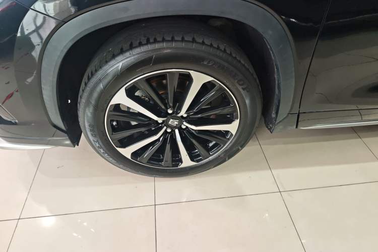 Used Toyota Crown Kluger 2021 2.5L HEV Four-Wheel Drive Premium Edition Left Front Wheel Hub