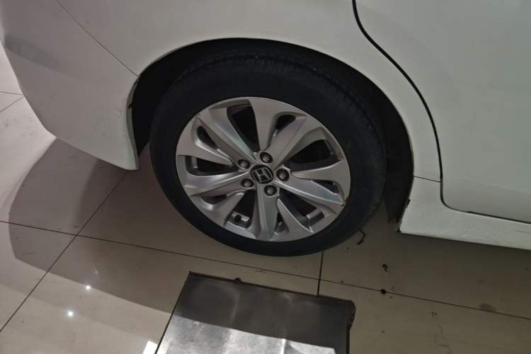 Used Honda Jade 2020 1.8L Automatic Classic Edition Right Rear Wheel Hub