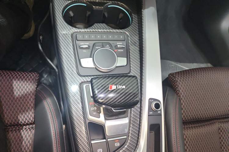 Used Audi A4L 2018 30th Anniversary Edition 40 TFSI Sport Edition