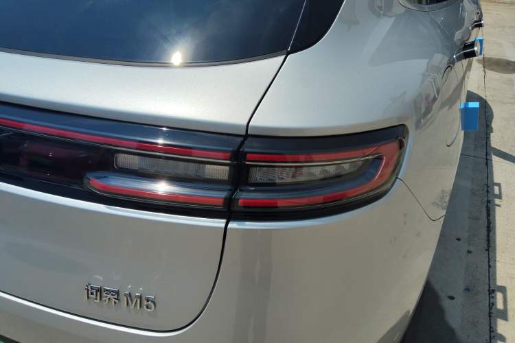 Used Hima AITO M5 2023 Extended-Range Rear-Drive Intelligent Driving Version Right Rear Taillight