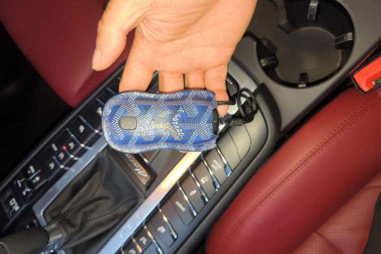 Used Porsche Macan 2021 Macan 2.0T Interior 1