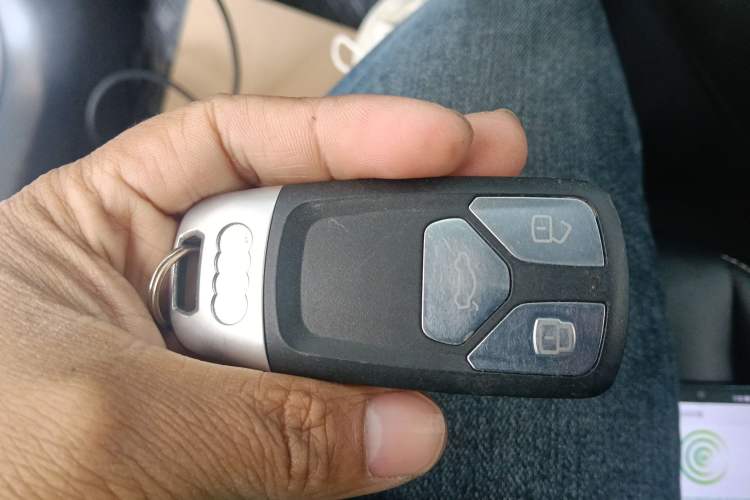 Used Audi Q2L 2021 35 TFSI Progressive Dynamic Edition
