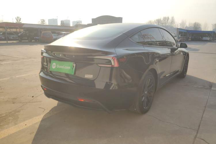 Used Tesla Model 3 2023 Long-Range All-Wheel-Drive Version
