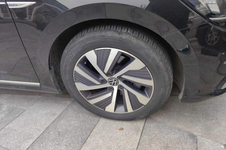 Used Volkswagen Passat New Energy 2020 430 PHEV Hybrid Elite Edition China VI Standard