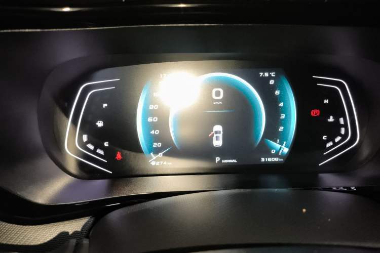 Used Oshan X5 2021 1.6L CVT Luxury Model