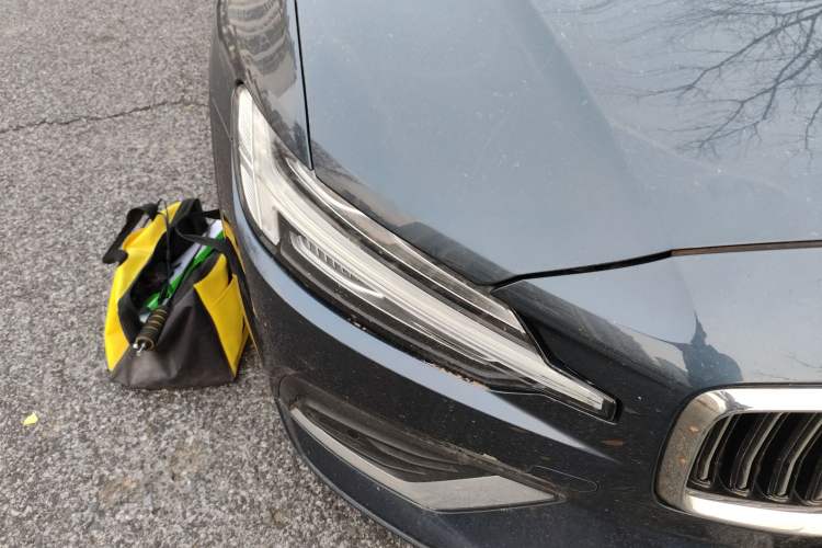 Used Volvo S60 2023 B4 Zhiyi Luxury Edition