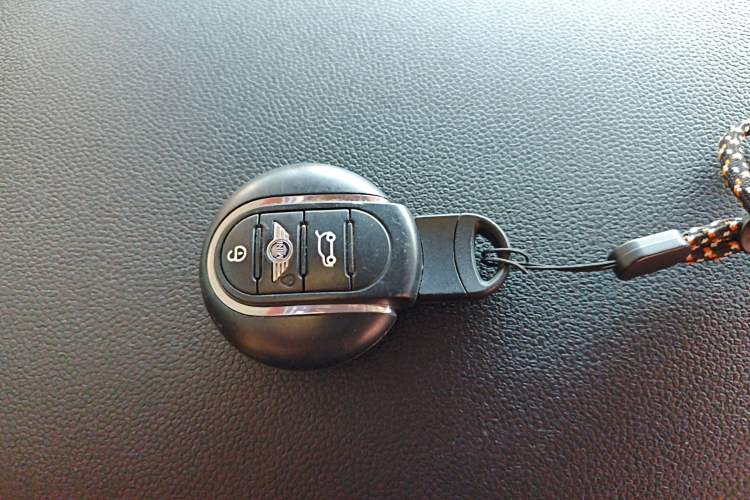 Used MINI MINI 2016 1.2T ONE Pioneer Edition
