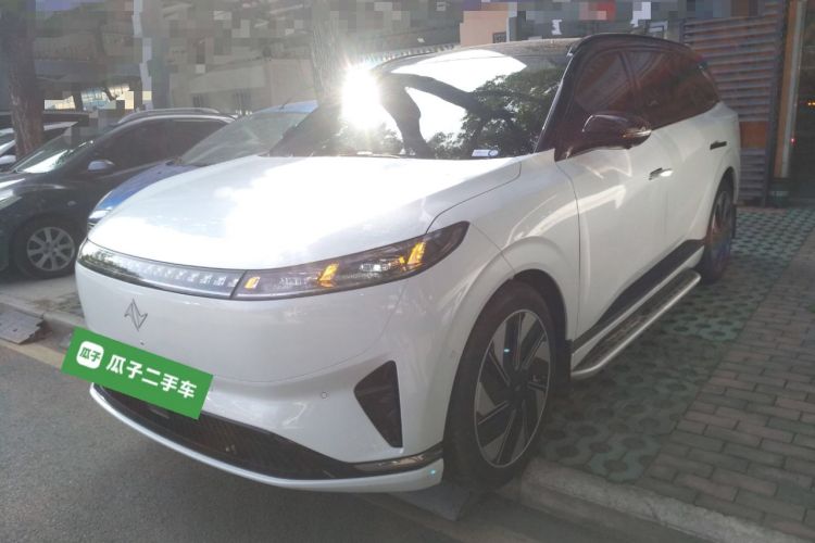 Used Dongfeng eπ eπ008 2024 210Max Range-Extended Version 6 Seats