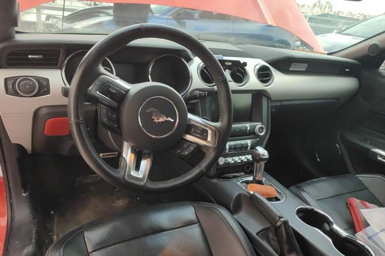 Used Ford Mustang 2015 2.3T Automatic U.S.-Spec Version