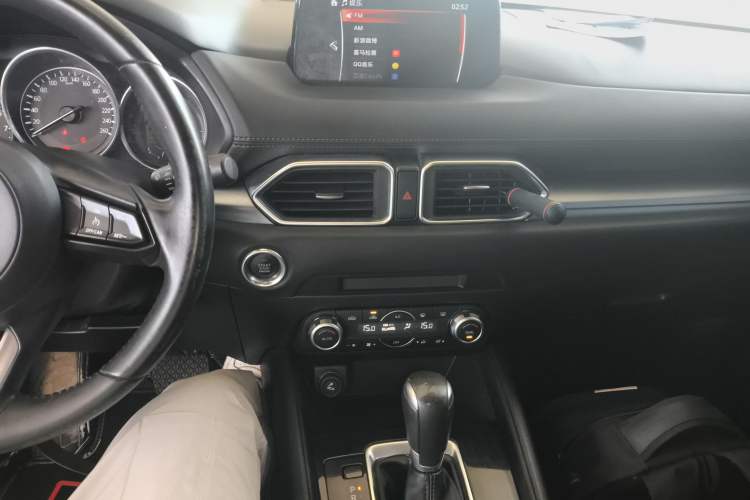 Used Mazda CX-5 2017 2.0L Automatic 2WD ZhiShang Trim China V Standard