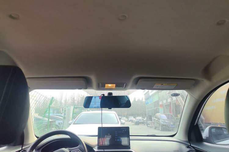 Used CHANGAN Alsvin 2019 1.5L DCT Comfort Model China VI Standard
