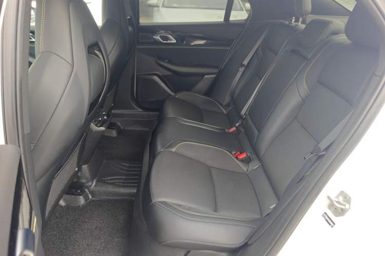 Used Lynk & Co 03 2023 2.0TD DCT JingPro