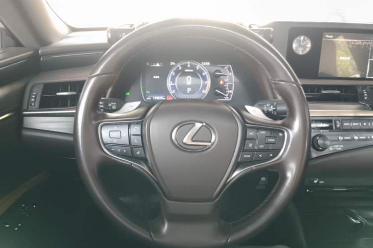 Used Lexus ES 2020 200 Excellence Edition