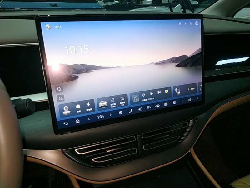 Used Denza D9 2022 DM-i 970 Four-Wheel Drive Prestige Model — 12