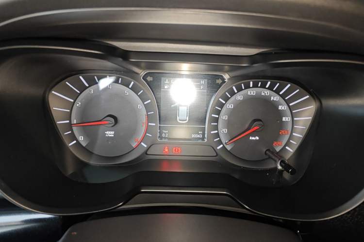 Used GAC Trumpchi GS4 2017 200T Manual Two-Wheel Drive Elite Edition Instrument Cluster
