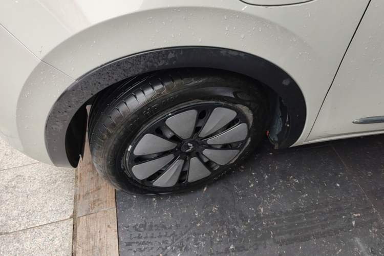 Used Wuling Bingo 2023 333 km Enjoyment Version
