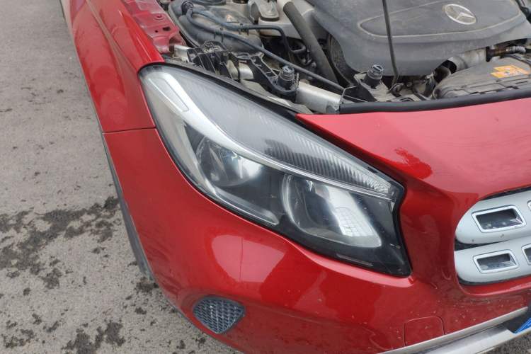 Used Mercedes-Benz GLA 2019 GLA 200 Dynamic Edition Right Front Headlight