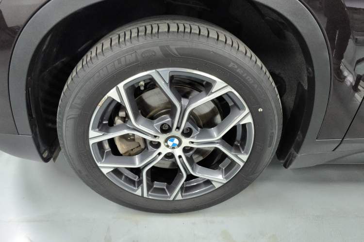 Used BMW X1 2020 sDrive25Li Leading Model
