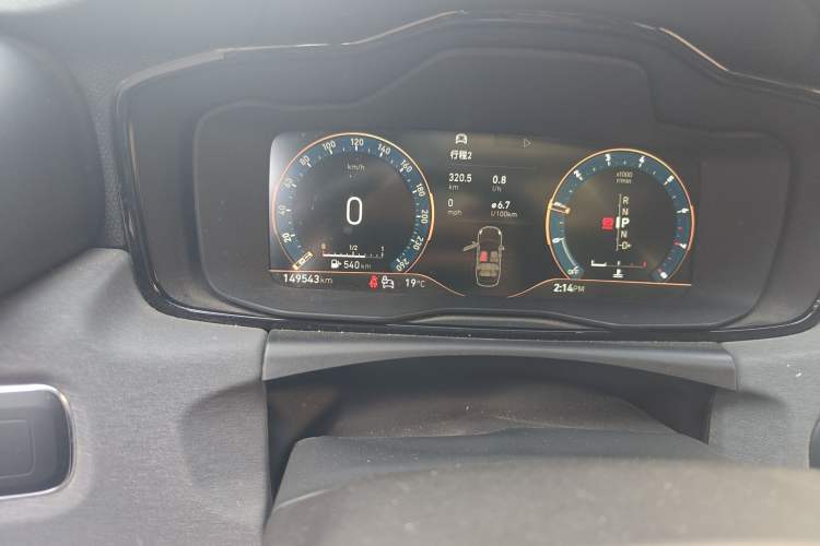 Used Lynk & Co 03 2021 1.5TD DCT Jing Champion Edition Odometer Close Up