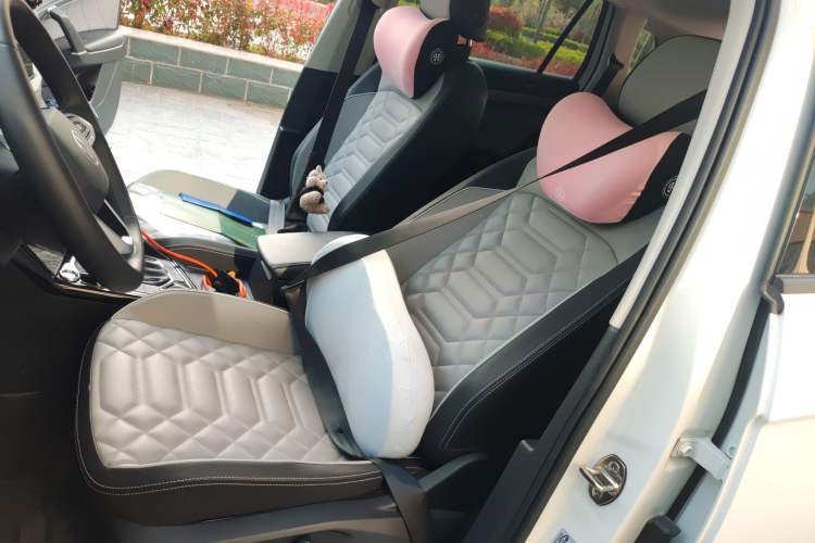 Used Volkswagen Tayron 2023 280TSI Two-Wheel-Drive Luxury Plus Advanced Version Left Front Seat