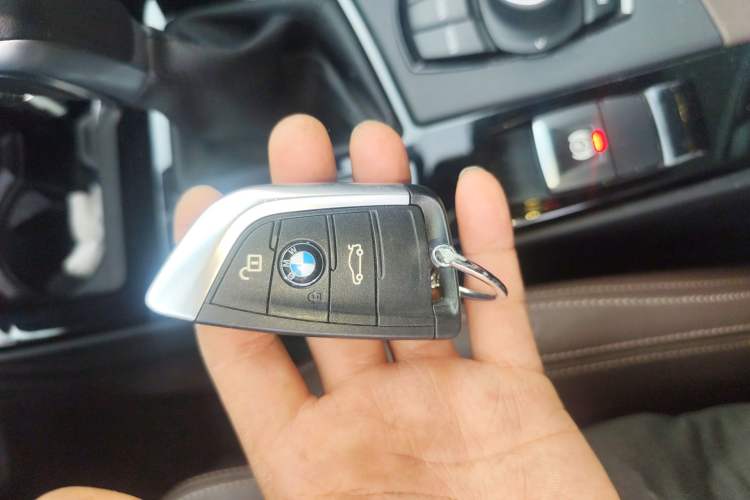 Used BMW X1 2019 sDrive18Li Premium Edition